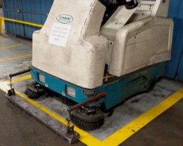 magnet sweeper