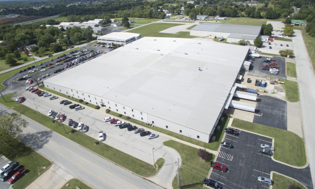 An aerial shot of the expansive Machine Products facility in Carthage, Missouri.